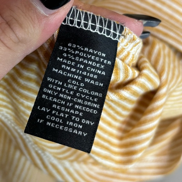 Verve Ami striped t-shirt size large - Picture 4 of 4